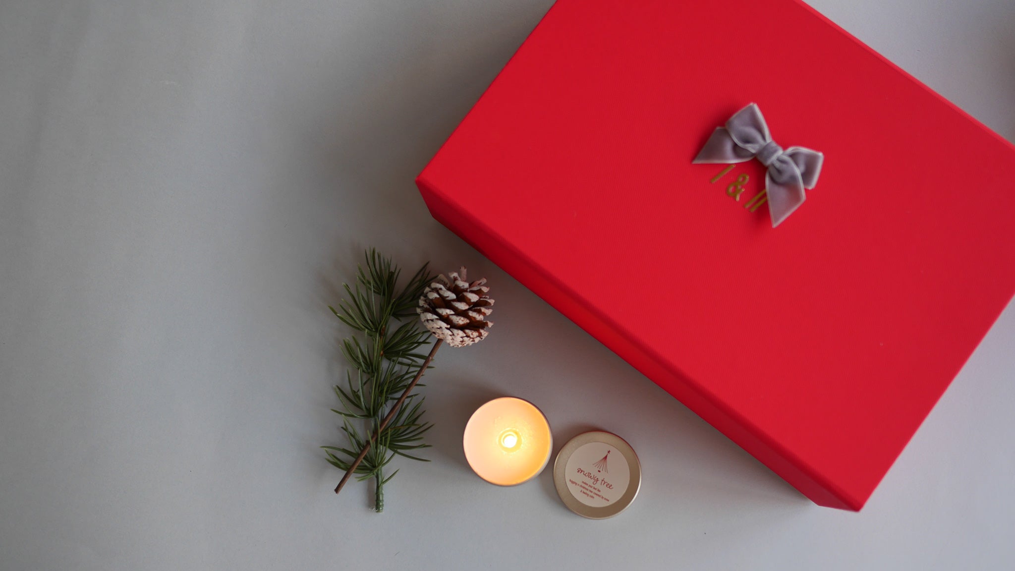 Christmas gift wrapping of scented candle 190g / this series //