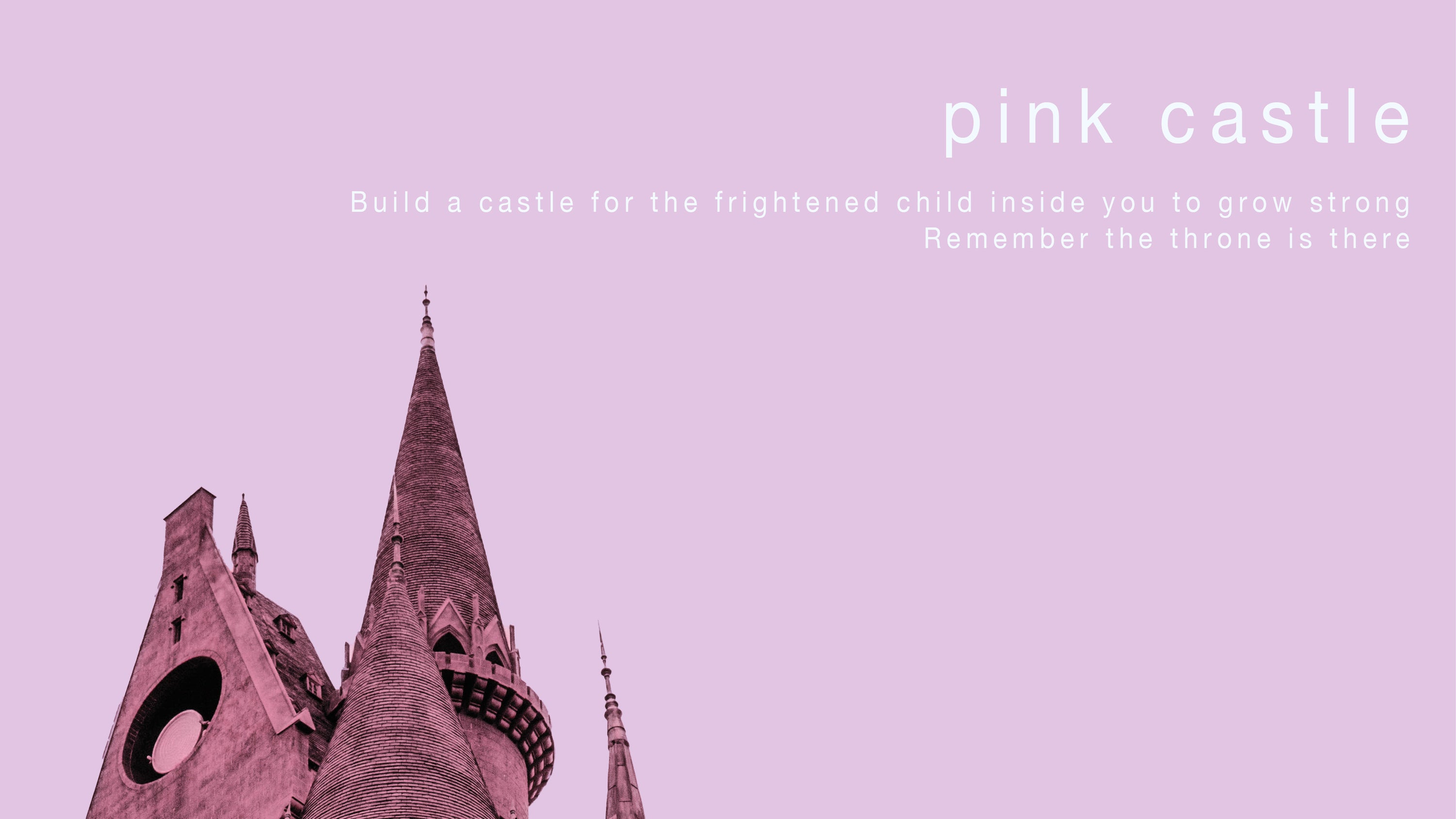 pink castle / travel candle // dreamy tale series